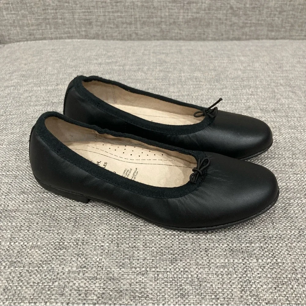 Old Soles size 30 (similar to size 13) black leather ballet flats EUC